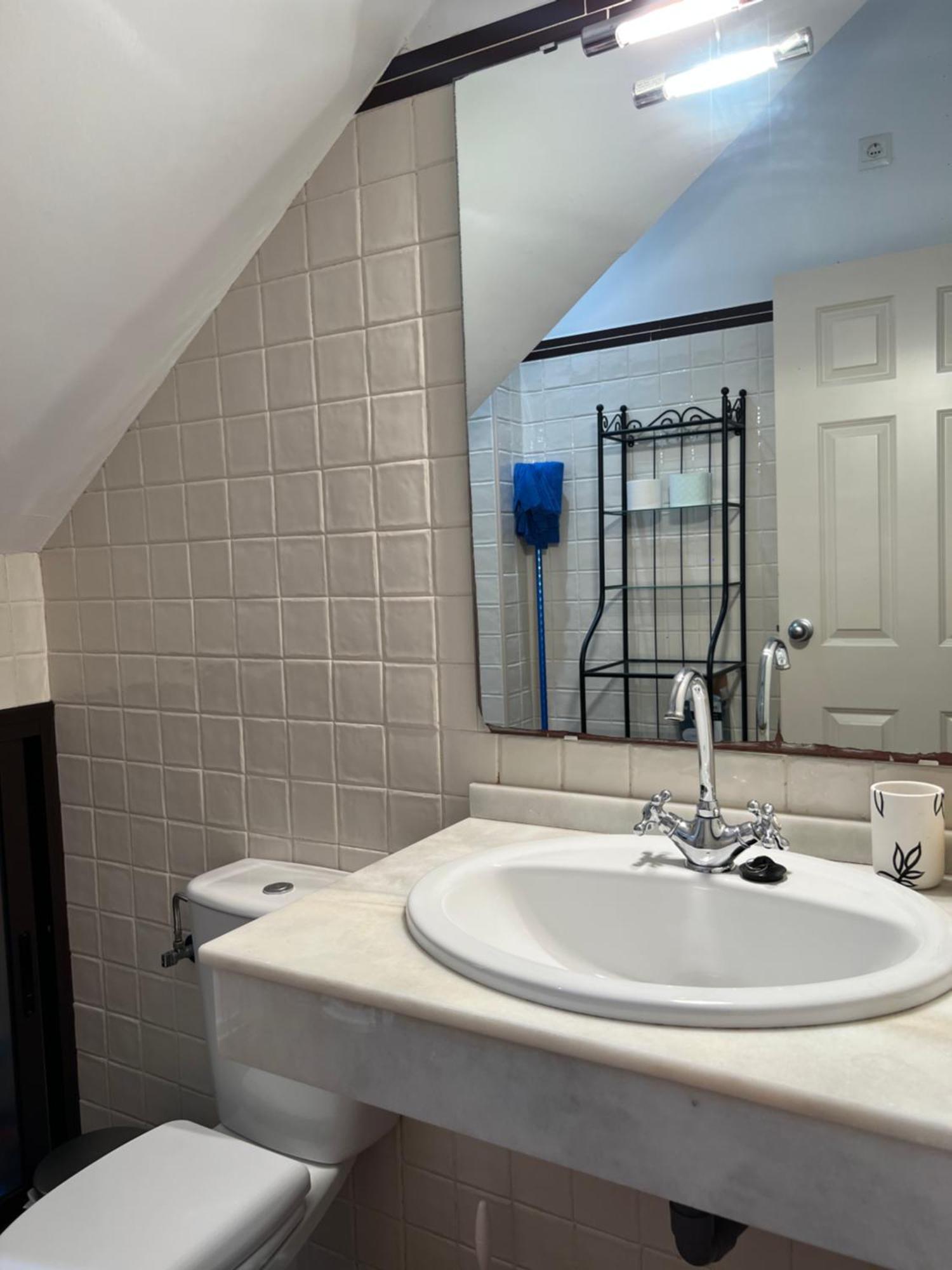 Apartamentos Sevilla Deluxe Rosales Los Rosales  Bagian luar foto